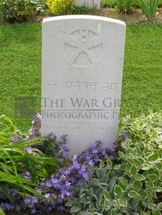 ANCONA WAR CEMETERY - BUDHE MAN NAGARKOTI, 